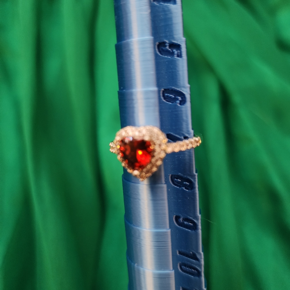 Size 7 Red Cubic Zirconia Heart Shaped Ring Silver - Picture 2 of 5